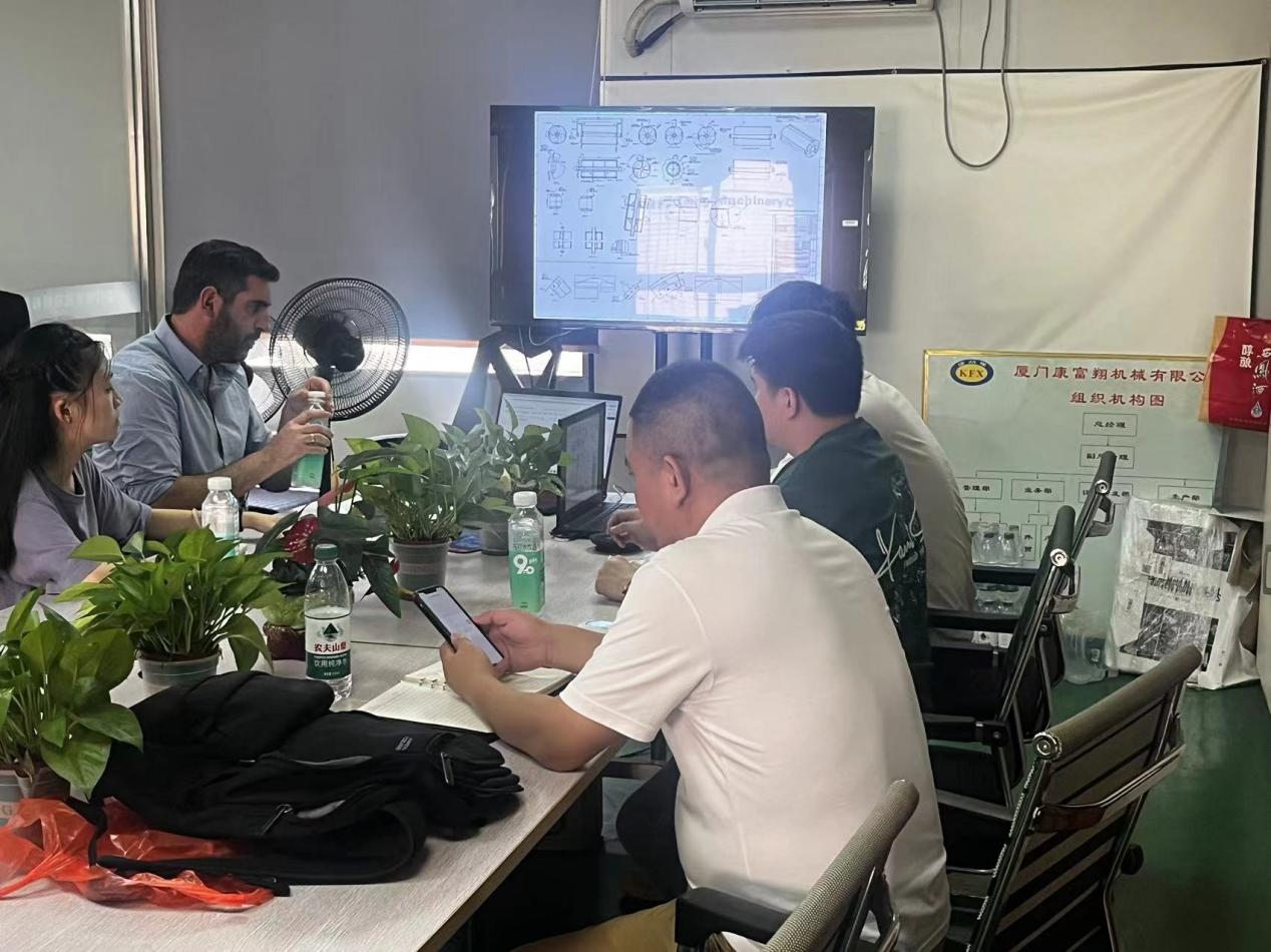 pelanggan Israel China pabrik inspeksi trip: 400 shafts project rembugan lan ijol-ijolan technical